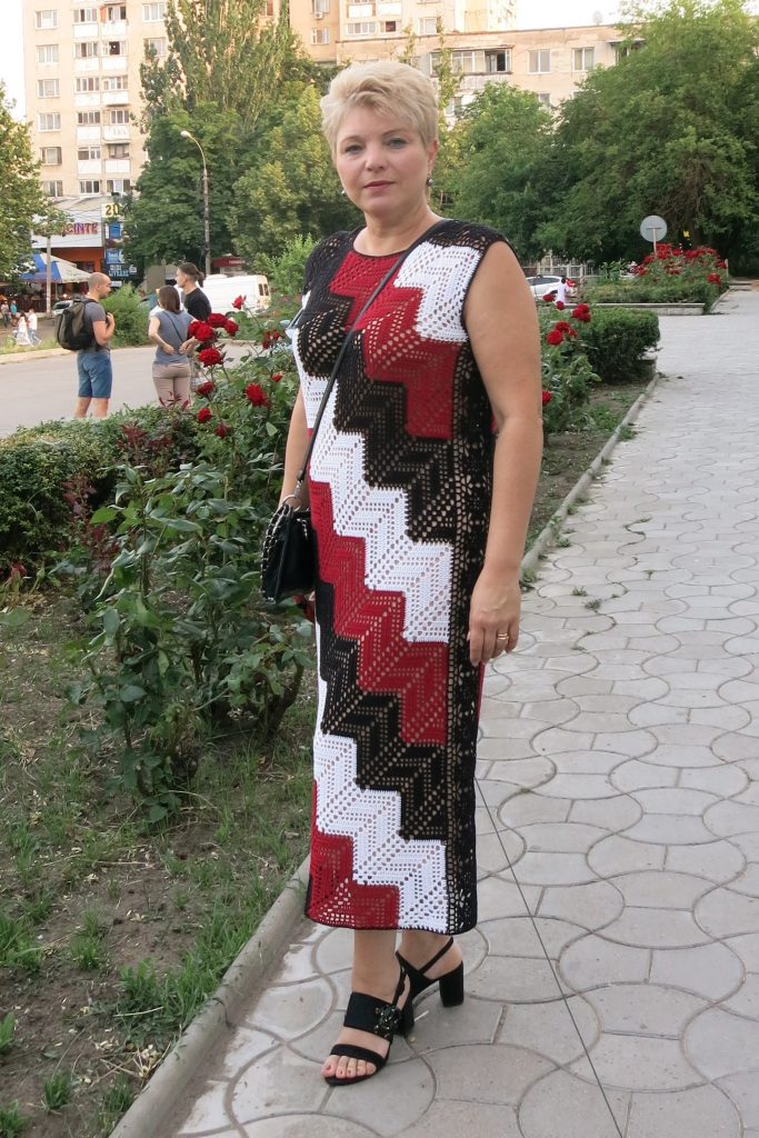 вязаное платье крючком